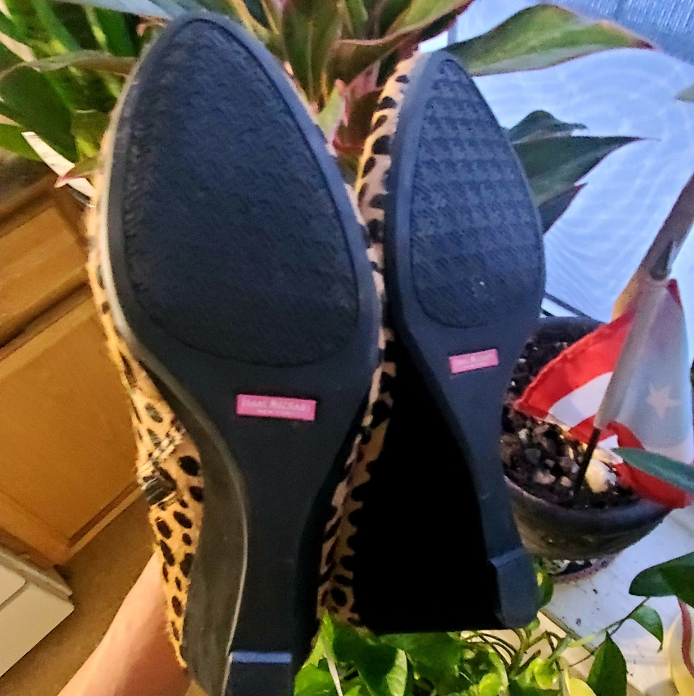 Isaac Mizrahi Leopard Print Bootie - image 8